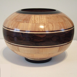 Featured image of post Segmented Bowls Designs / This tubular free form is finished with 4 coats of oil then hand.